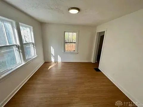 237 Victor Ave, Dayton, OH 45405 