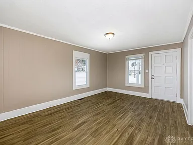 300 Ashwood Ave, Dayton, OH 45405 