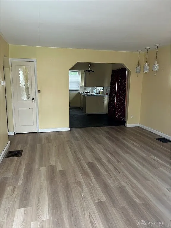 649 Brooklyn Ave, Dayton, OH 45402 