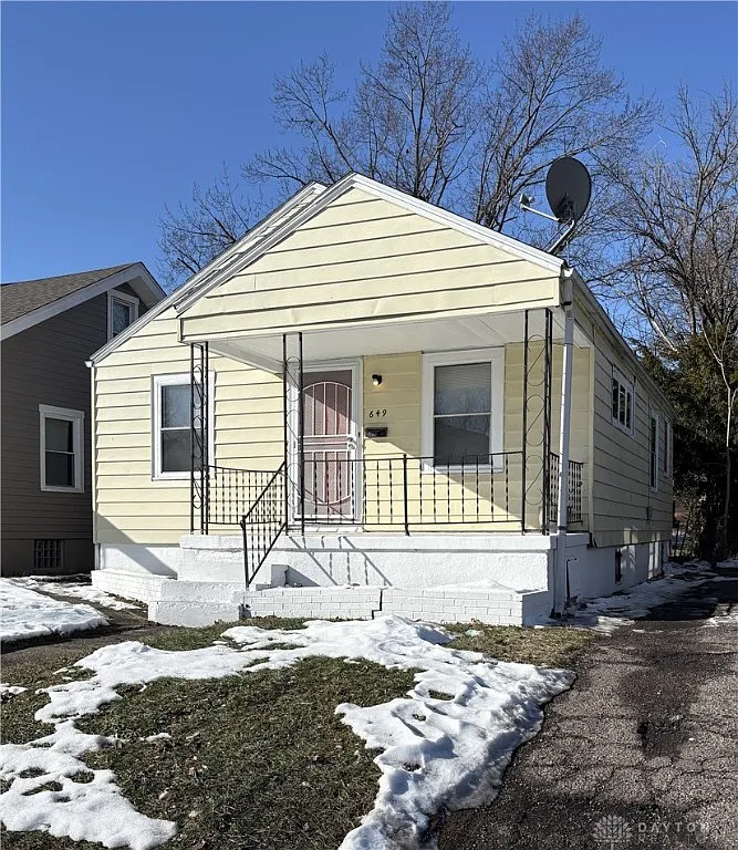 649 Brooklyn Ave, Dayton, OH 45402 