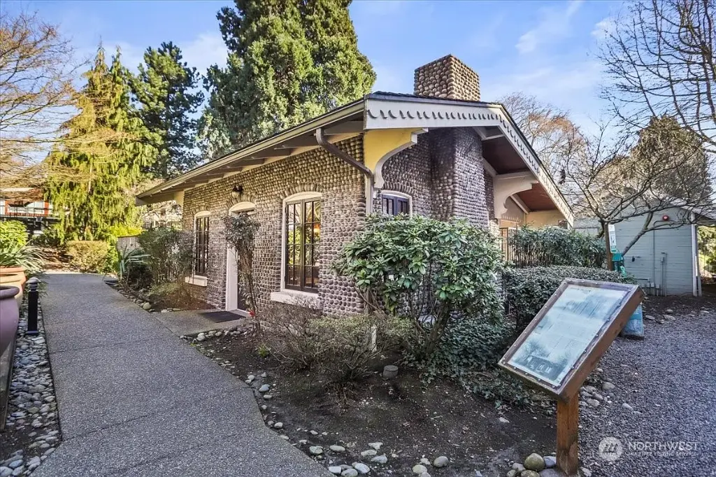 1311 12th Avenue S UNIT C102, Seattle, WA 98144 