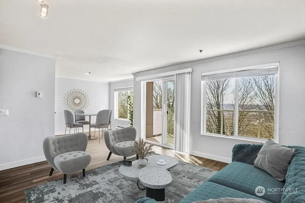 1311 12th Avenue S UNIT C102, Seattle, WA 98144 