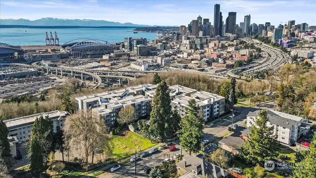 1311 12th Avenue S UNIT C102, Seattle, WA 98144 