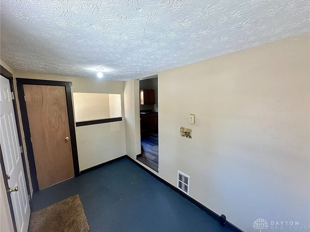 2010 Yankee Rd, Middletown, OH 45044 