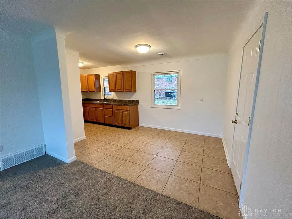 850 Stewville Dr, Vandalia, OH 45377 