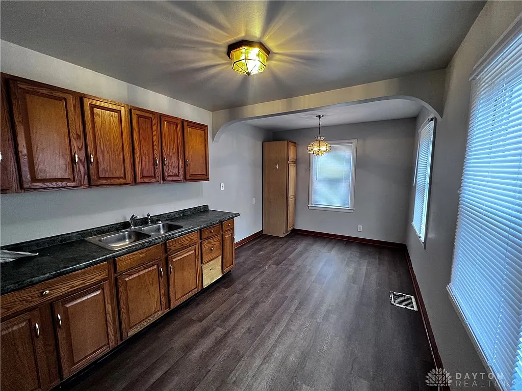 3836 Merrimac Ave, Dayton, OH 45405 