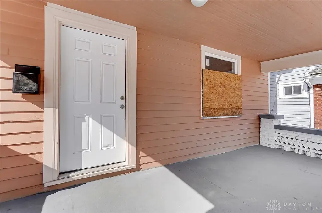 123 Delaware Ave, Dayton, OH 45405 