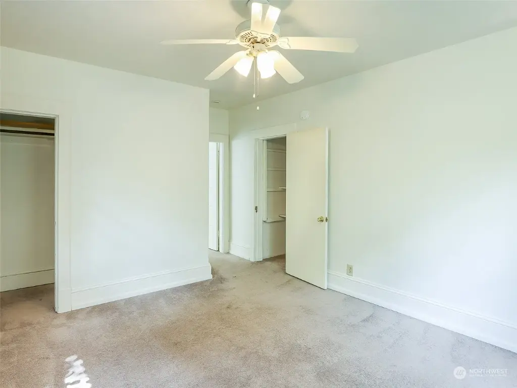 535 Federal Avenue E, Seattle, WA 98102 