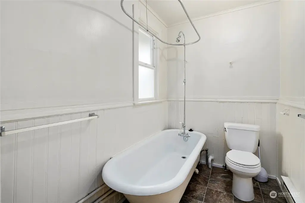 535 Federal Avenue E, Seattle, WA 98102 