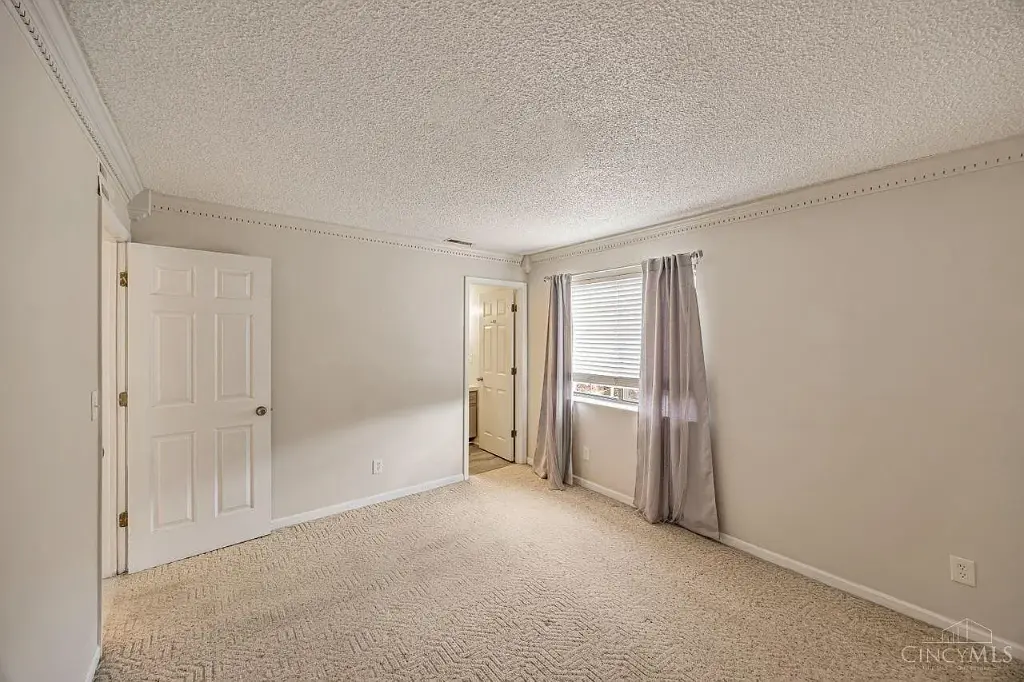 32 Providence Dr APT 24, Fairfield, OH 45014 