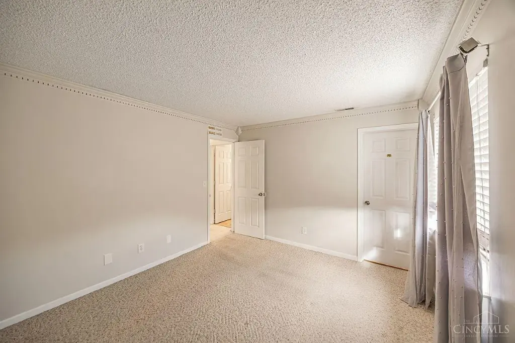 32 Providence Dr APT 24, Fairfield, OH 45014 