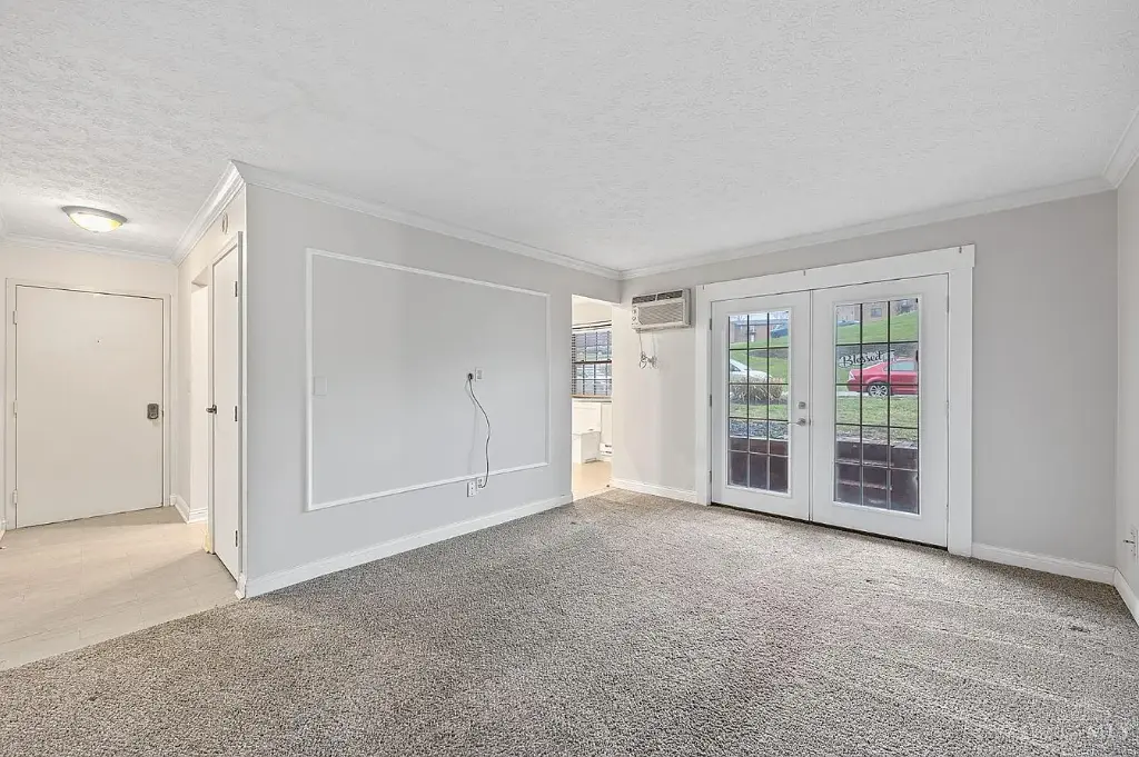 2 Camelot Ct APT 49, Fairfield, OH 45014 