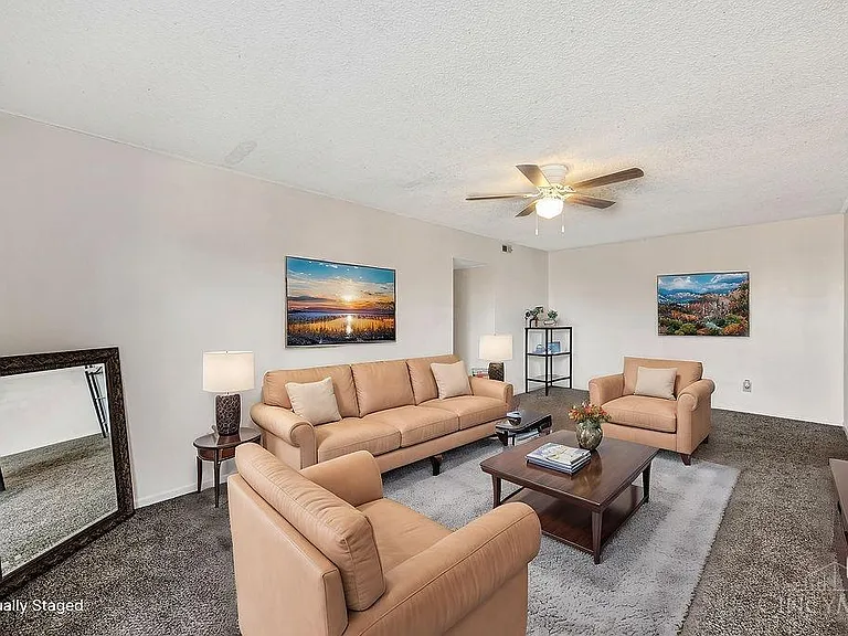 3944 Mack Rd APT 27, Fairfield, OH 45014 