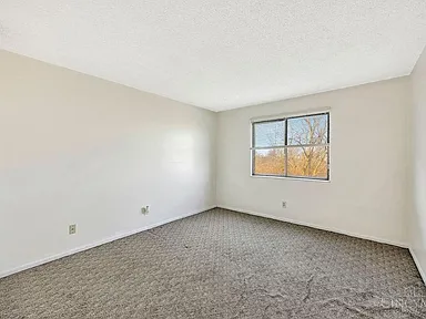 3944 Mack Rd APT 27, Fairfield, OH 45014 