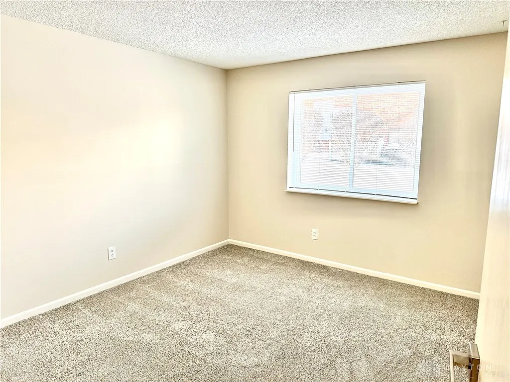 3920 Mack Rd APT 111, Fairfield, OH 45014 