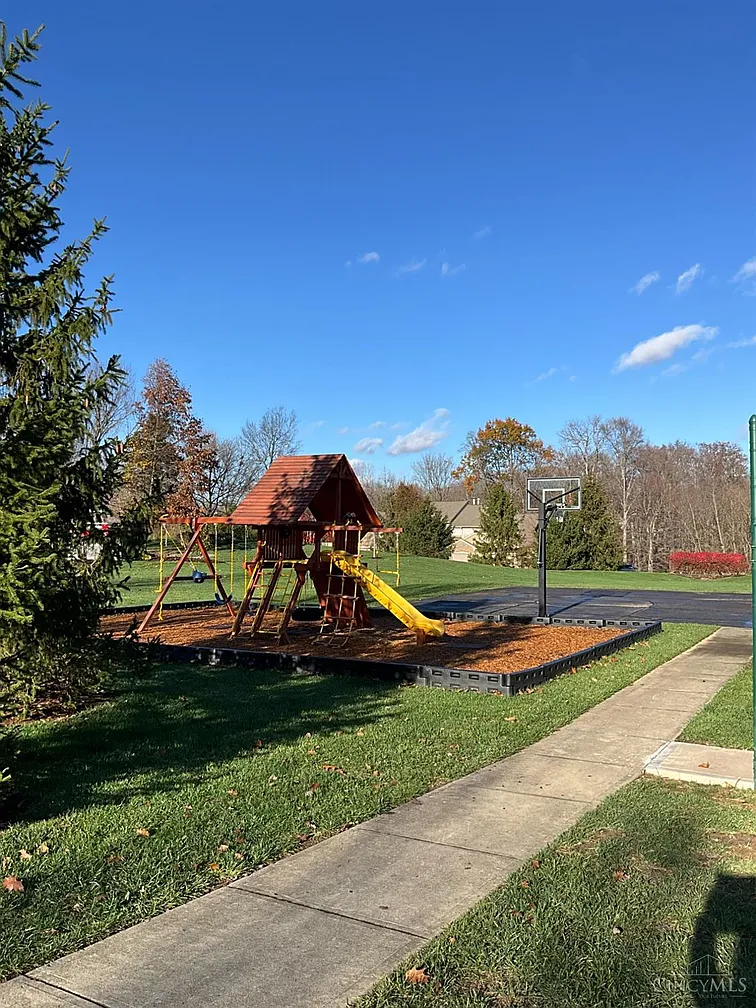 5612 Flagstone Way APT 103, Milford, OH 45150 