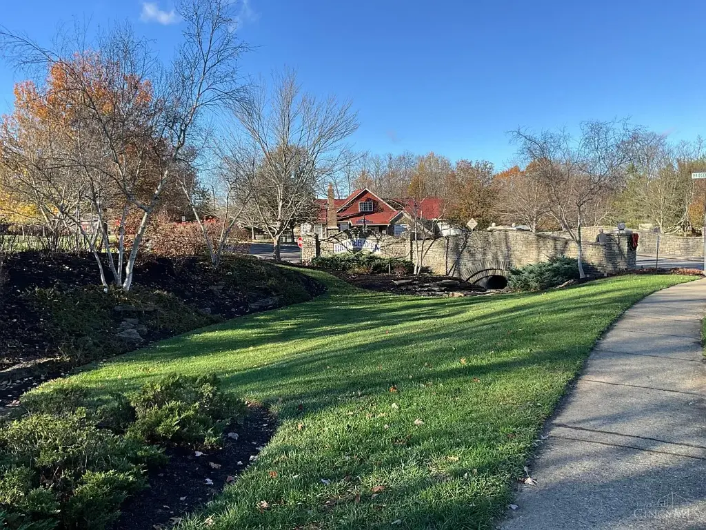 5612 Flagstone Way APT 103, Milford, OH 45150 