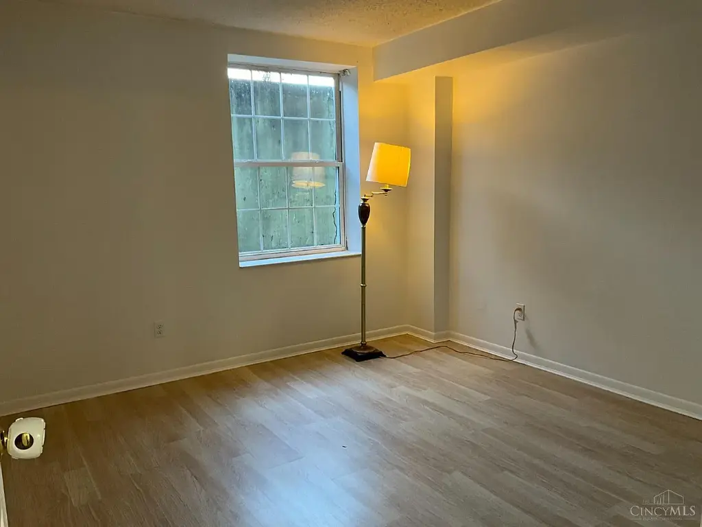 5612 Flagstone Way APT 103, Milford, OH 45150 