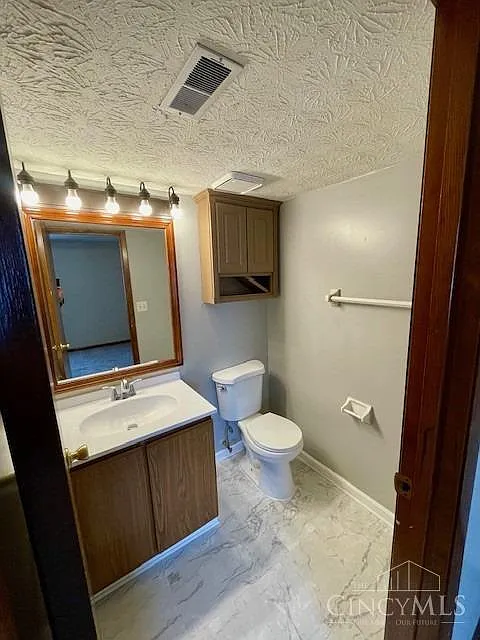5248 Muhlhauser Rd, Hamilton, OH 45011 
