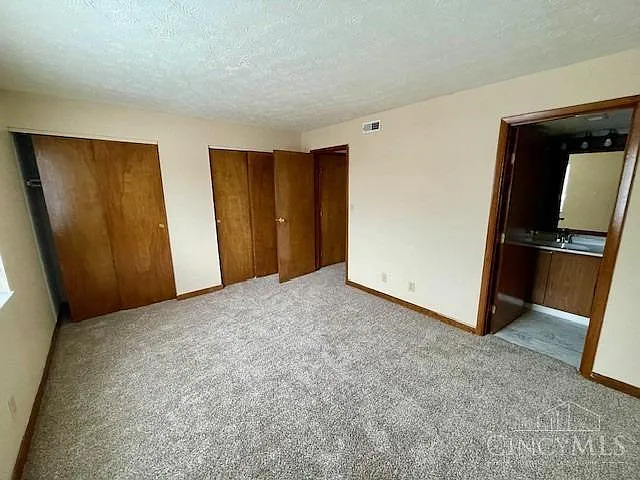 5248 Muhlhauser Rd, Hamilton, OH 45011 