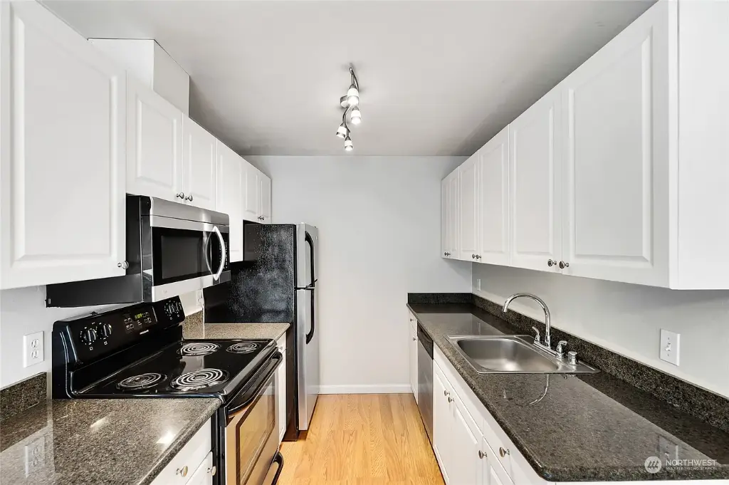 1146 N 91st Street, Seattle, WA 98103 