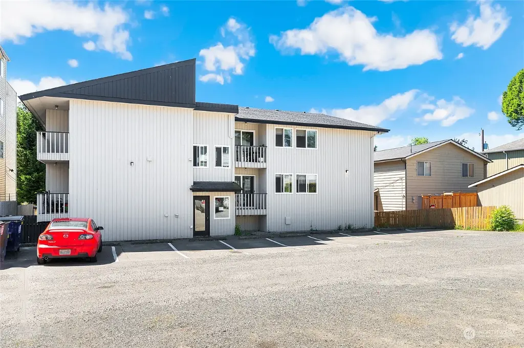 1146 N 91st Street, Seattle, WA 98103 