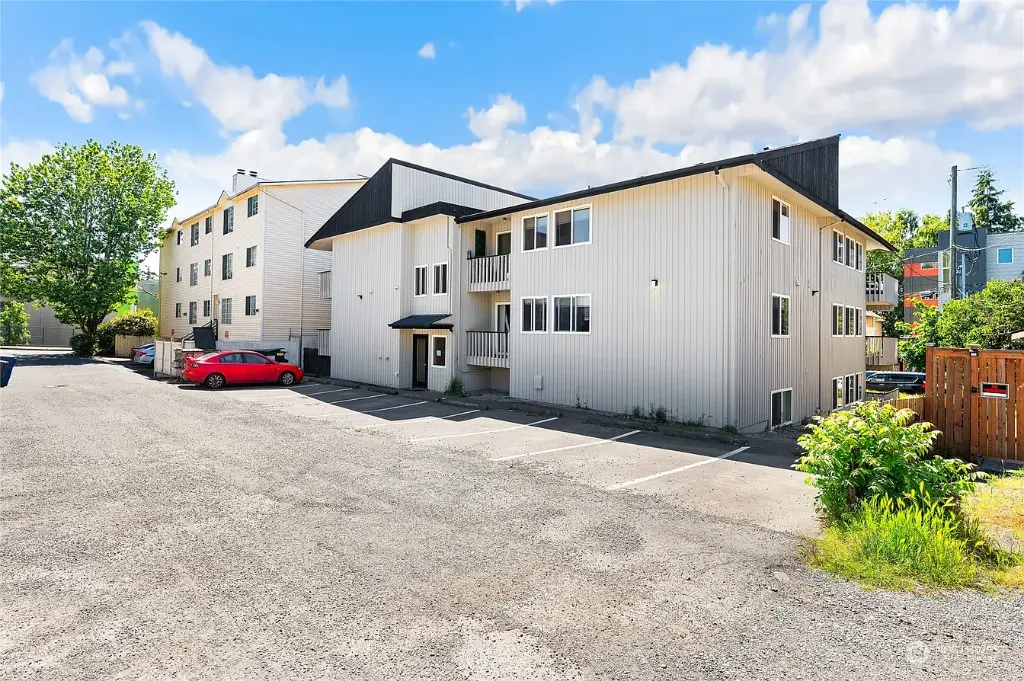 1146 N 91st Street, Seattle, WA 98103 