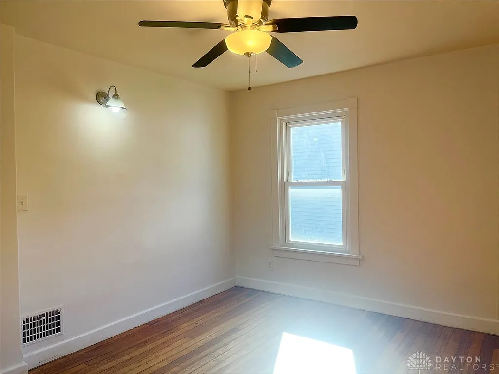 1200 Wyoming St, Dayton, OH 45410 