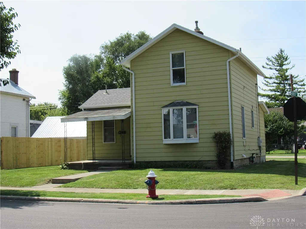 110 S Montgomery St, Union, OH 45322 