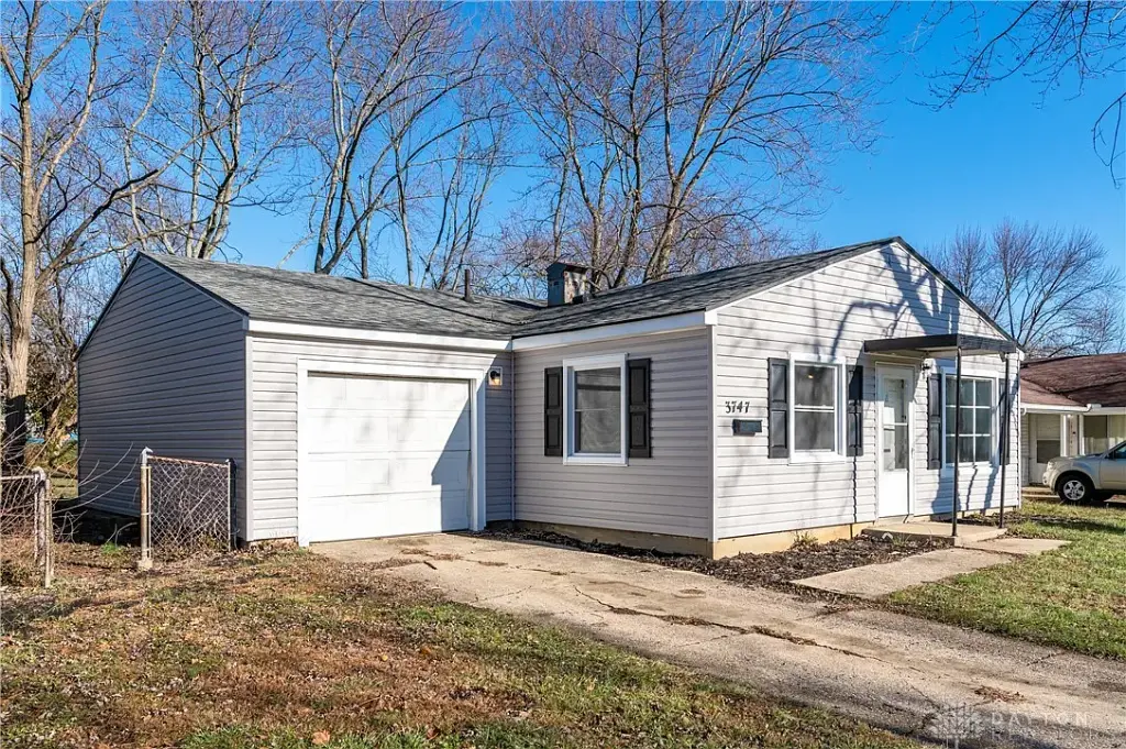 3747 Barbarosa Dr, Dayton, OH 45416 
