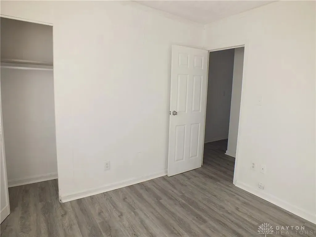 3566 Haney Rd, Dayton, OH 45416 