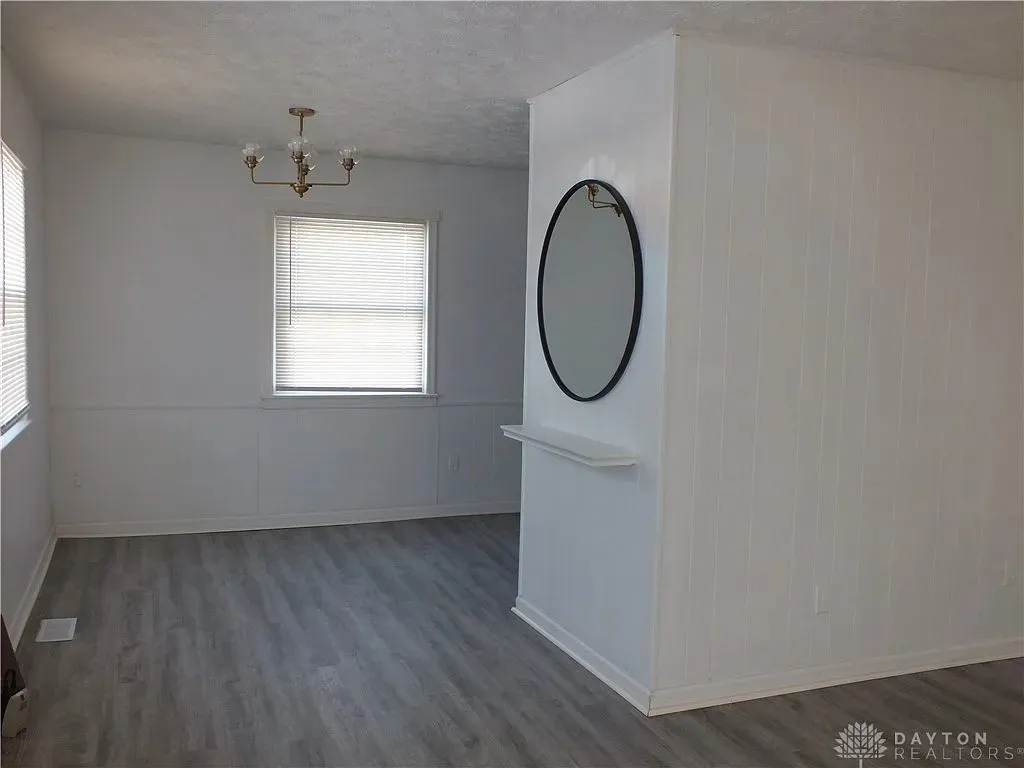 3566 Haney Rd, Dayton, OH 45416 