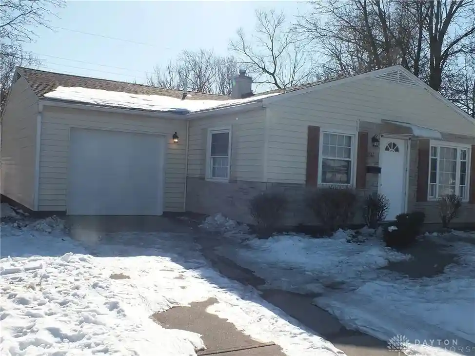 3566 Haney Rd, Dayton, OH 45416 