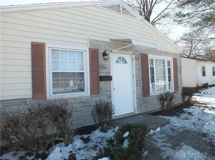 3566 Haney Rd, Dayton, OH 45416 