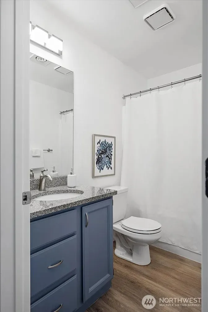 12307 NE 97th Street UNIT B, Kirkland, WA 98033 