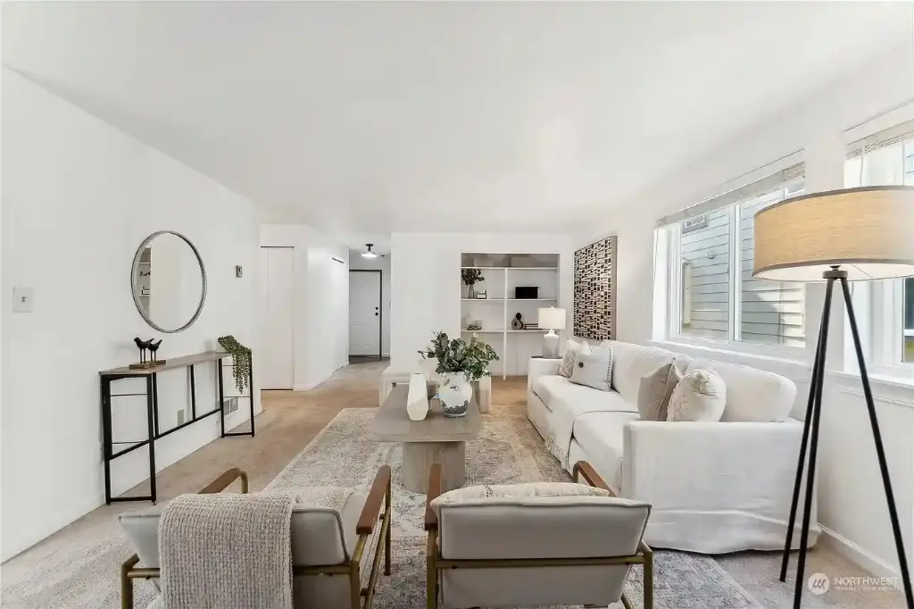 734 N 94th Street UNIT A-3, Seattle, WA 98103 