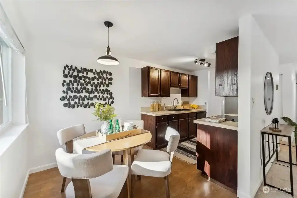 734 N 94th Street UNIT A-3, Seattle, WA 98103 