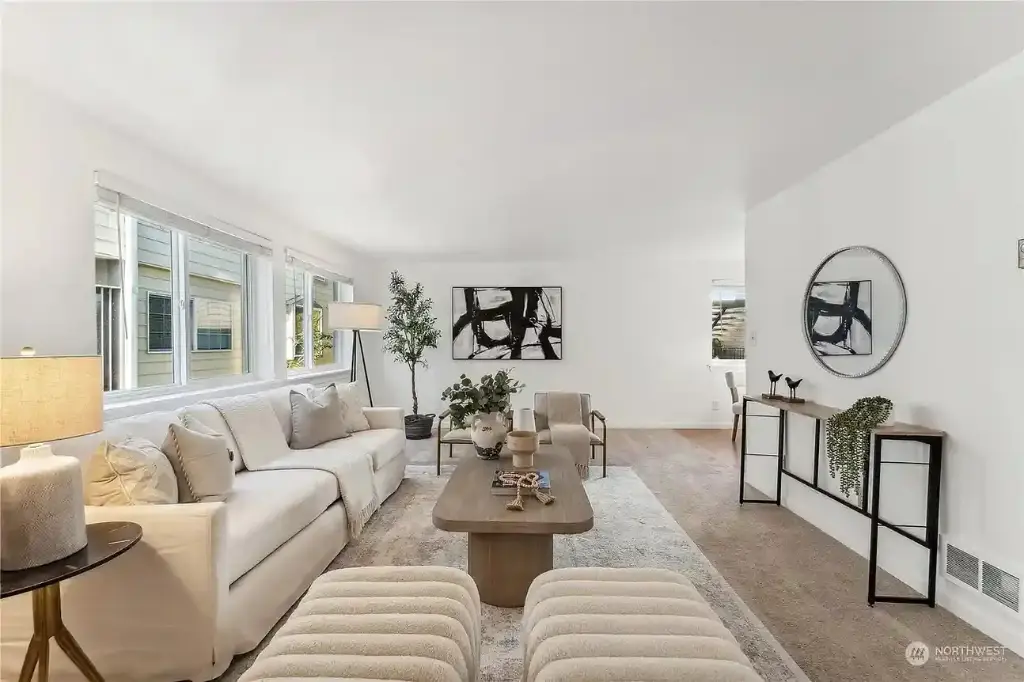 734 N 94th Street UNIT A-3, Seattle, WA 98103 