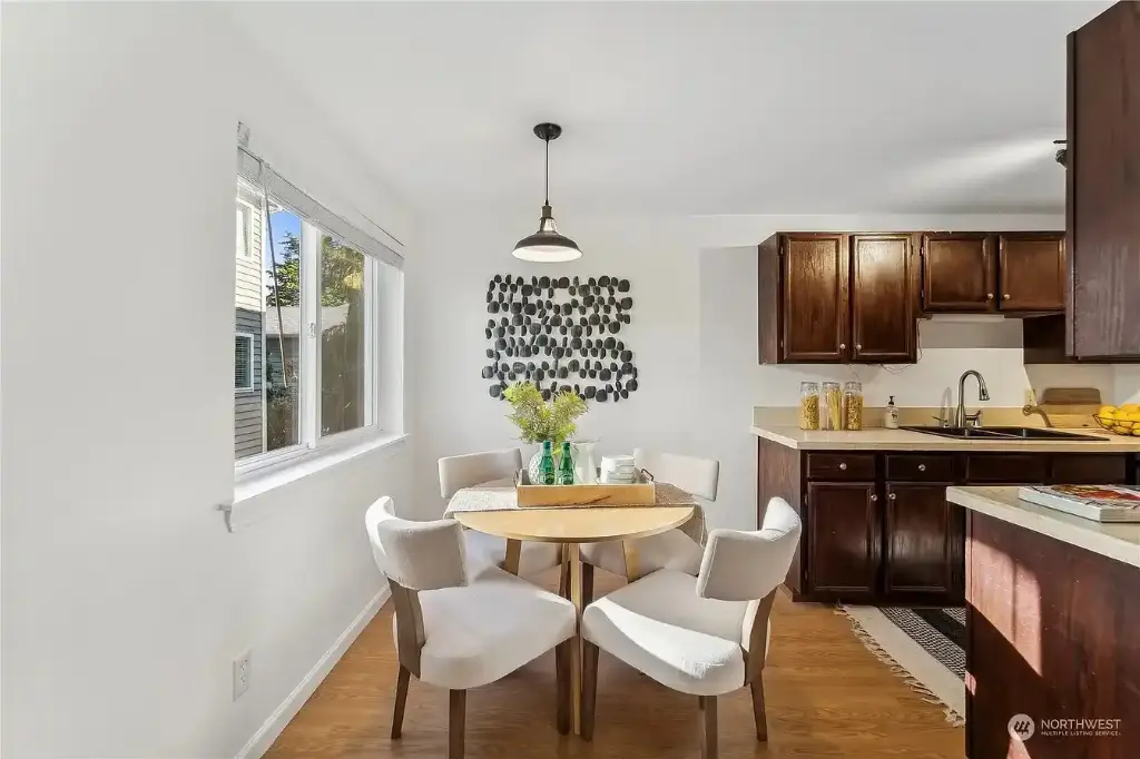 734 N 94th Street UNIT A-3, Seattle, WA 98103 