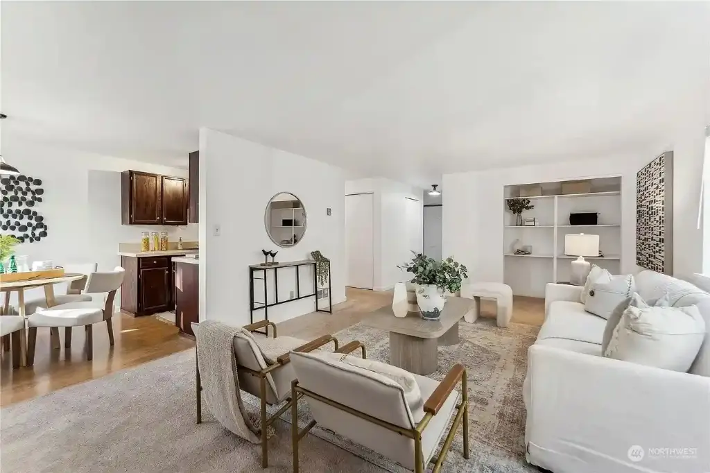 734 N 94th Street UNIT A-3, Seattle, WA 98103 