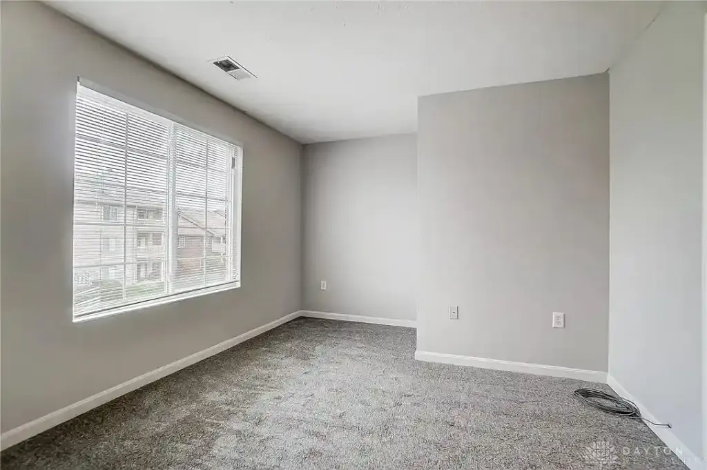 1901 Waterstone Blvd APT 208, Miamisburg, OH 45342 