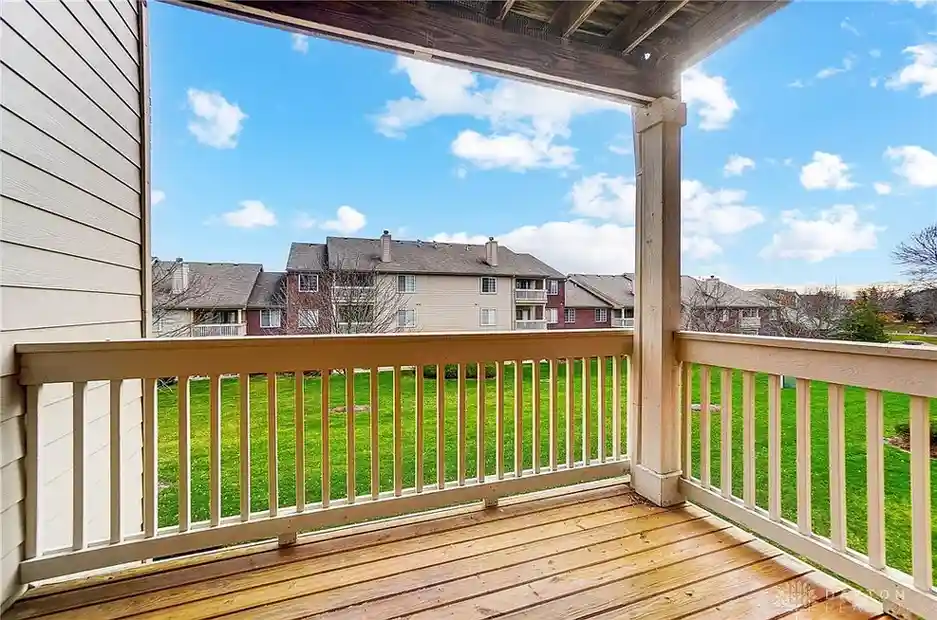1901 Waterstone Blvd APT 208, Miamisburg, OH 45342 