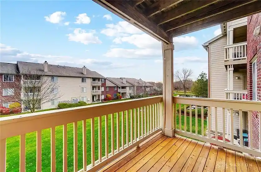 1901 Waterstone Blvd APT 208, Miamisburg, OH 45342 
