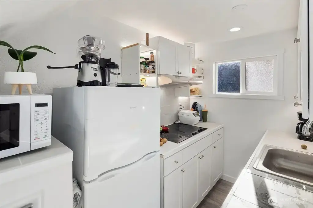 2222 Summit Avenue, Everett, WA 98201 