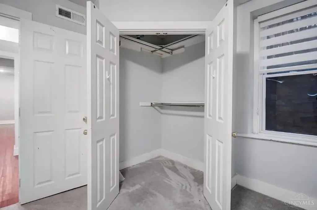 534 Liberty Hl #1, Cincinnati, OH 45202 