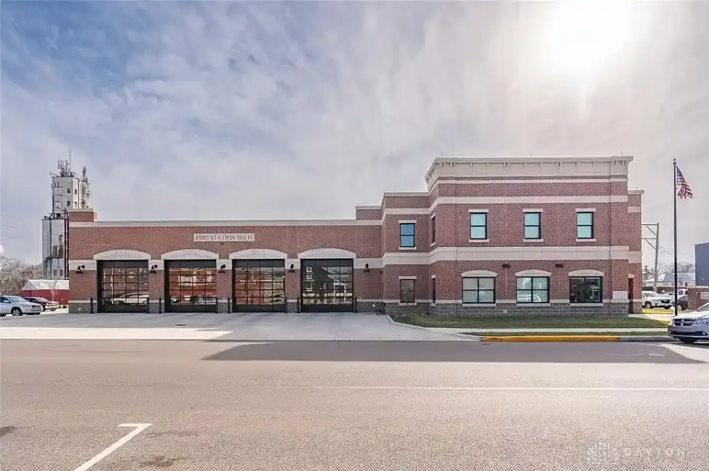 131 S Mulberry St, Troy, OH 45373 