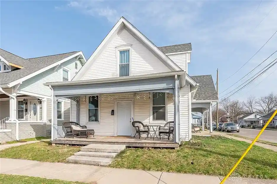 131 S Mulberry St, Troy, OH 45373 