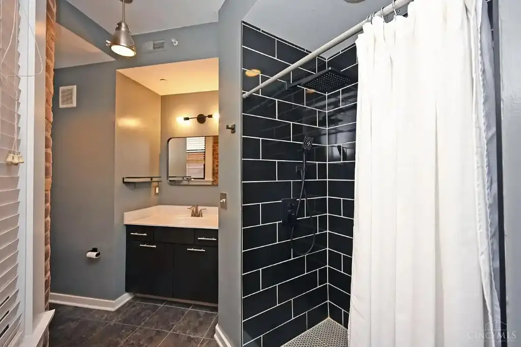 1213 Vine St UNIT C, Cincinnati, OH 45202 