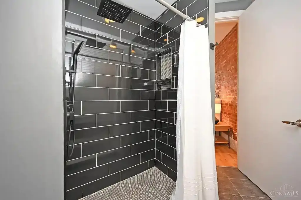 1213 Vine St UNIT C, Cincinnati, OH 45202 