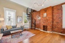 561 Milton St APT E, Cincinnati, OH 45202 